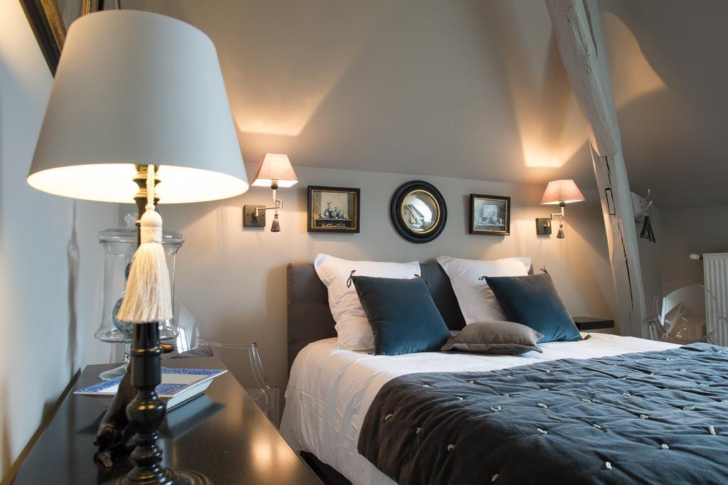 La Folie Saint Julien Bed & Breakfast Ruang foto