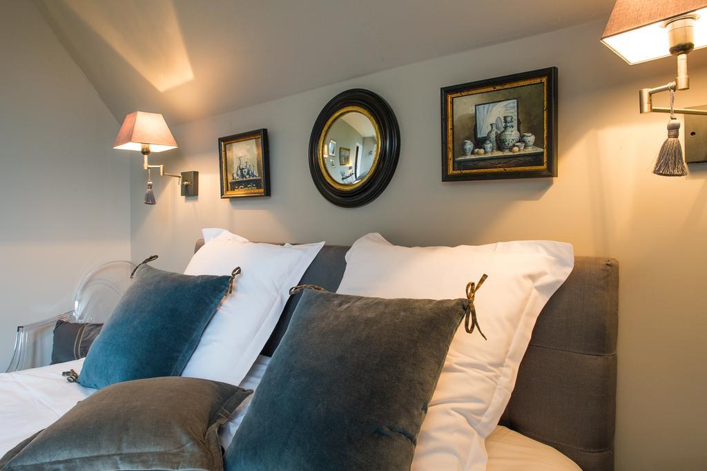 La Folie Saint Julien Bed & Breakfast Ruang foto