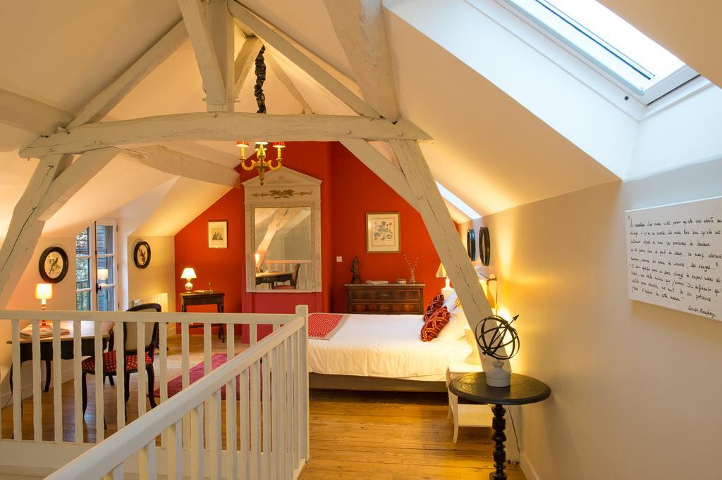 La Folie Saint Julien Bed & Breakfast Ruang foto